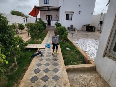 Splendide Villa R+1 - 600 m² – Keur Ndiaye Lô