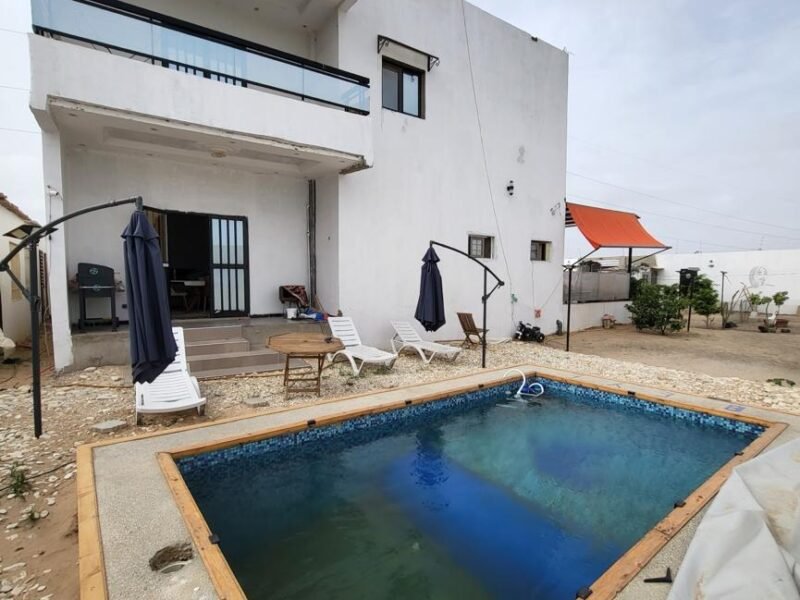 Splendide Villa R+1 - 600 m² – Keur Ndiaye Lô